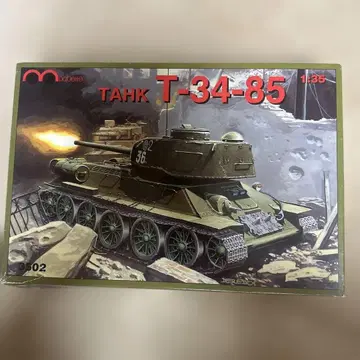 마켓 1/35 T34/85