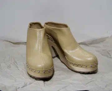 MOUSSY 베이지 부츠 사보 거의 미사용