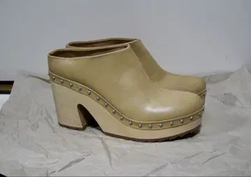 MOUSSY 베이지 부츠 사보 거의 미사용
