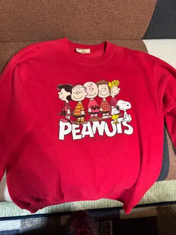 80s 90s USA PEANUTS 스누피 빨간색 맨투맨 vintage