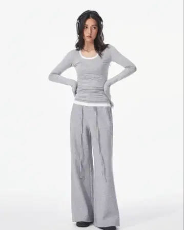 그레이 맨투맨 와이드 팬츠 (스트레이트/릴랙스)