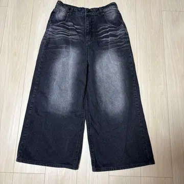 블랙 와이드 레그 데님 That's 자수 포함