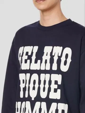 젤라피케옴 롱T셔츠 긴팔T 인레이 칼리지 로고 롱T셔츠