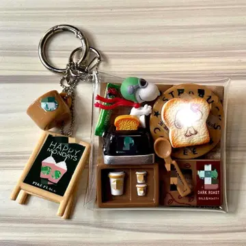 가챠 파우치 브라운 카페 PEANUTS