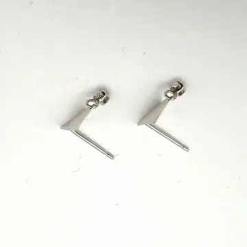 K14 WG 마름모 귀걸이