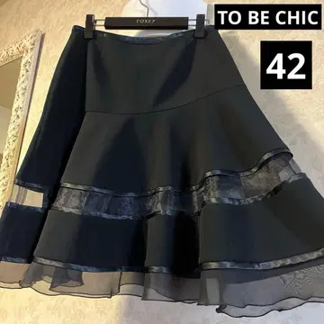 새상품급 사이즈 42 투 비 시크 플레어 스커트 블랙