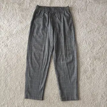 DELUXE 체크 무늬 슬랙스 그레이