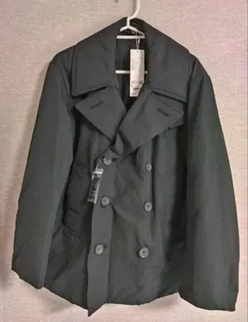 UNIQLOu 패디드 숏 피코트