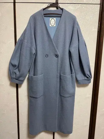 슈프림라라 코트