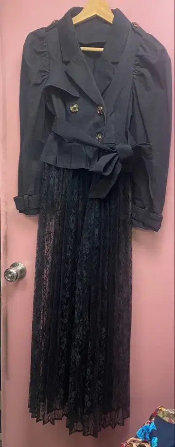 amerge 2way 퍼프 슬리브 블랙 레이스 트렌치코트 고스