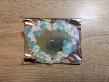 AGF 한정판 하트 플라워 리스 아크릴 프레임 그린