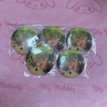 토모에 히요리 캔뱃지 화이트 베어 테마