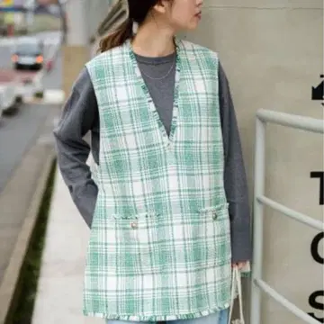 저널 스탠다드 클리어 트위드 베스트 23ss 새상품급