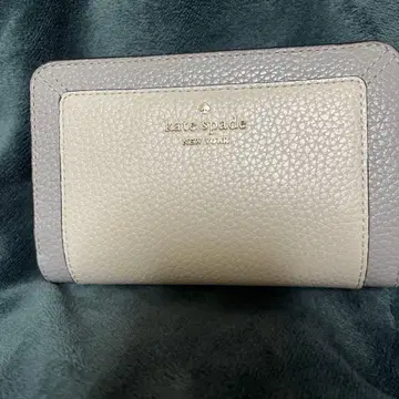 케이트 스페이드 지갑