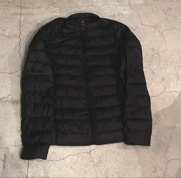 유니클로 울트라 라이트 다운 사이즈 L