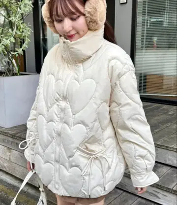 Loueme 루엠 하트 퀼팅 리본 오버 자켓