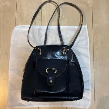 미사용 다크 블루 가죽 백