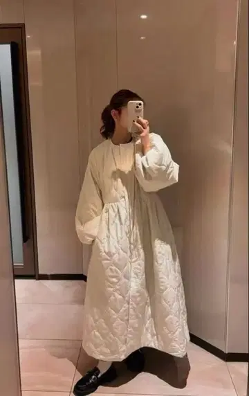 I_am boa quilting volume flare long coat