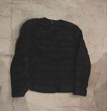 유니클로 울트라 라이트 다운 사이즈 M