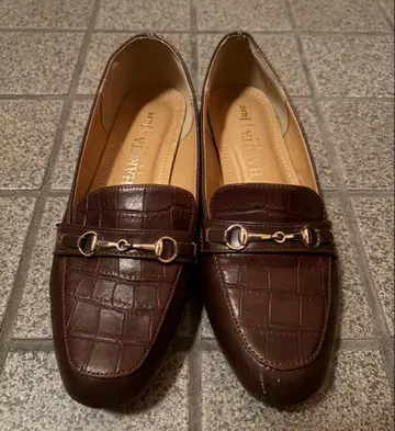 HARUTA x Juze 브라운 악어 엠보싱 로퍼