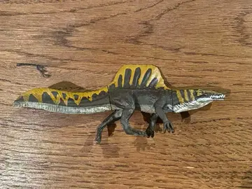 쥬라기 월드 캡티브즈 스피노사우루스