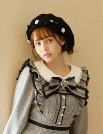 리즈리사 LIZLISA 베레모 블랙