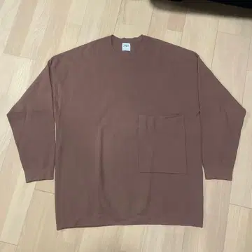 ZARA 브라운 포켓 부착 긴팔 니트 L