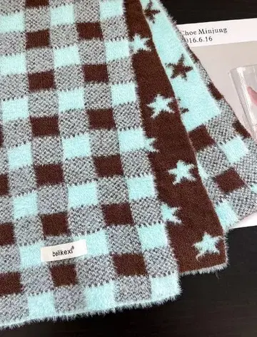 체크 x 스타 패턴 머플러