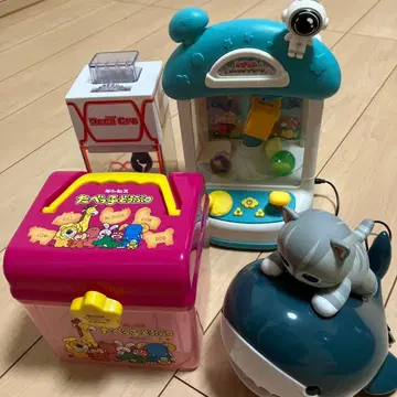 인형뽑기 경품 완구 뽑기 게임 mofusand 굴러가는 과자 동물