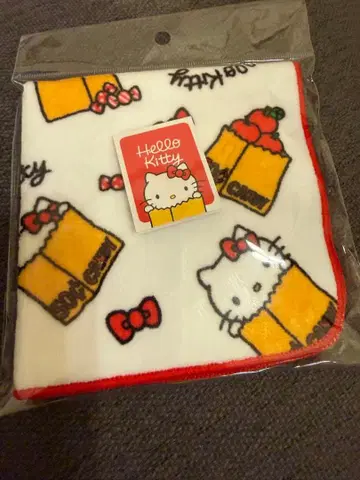 헬로키티 타월 손수건 미사용!!