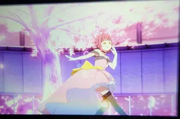 영화 필름 조각 리나