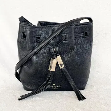 블랙 가죽 버킷 숄더백