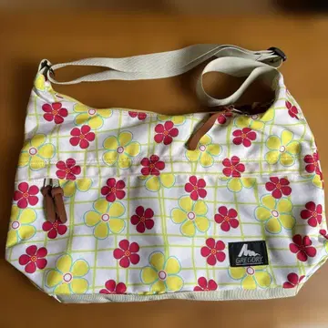 GREGORY 꽃무늬 숄더백