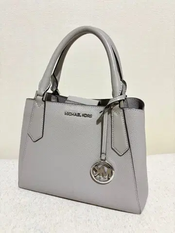 MICHAEL KORS 그레이 핸드백