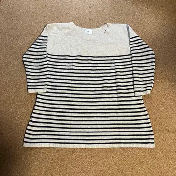 vintage/ 그레이와 블랙 스트라이프/ 래글런 슬리브 니트