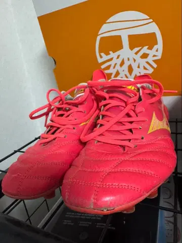 축구 스파이크 모렐리아 26.5cm