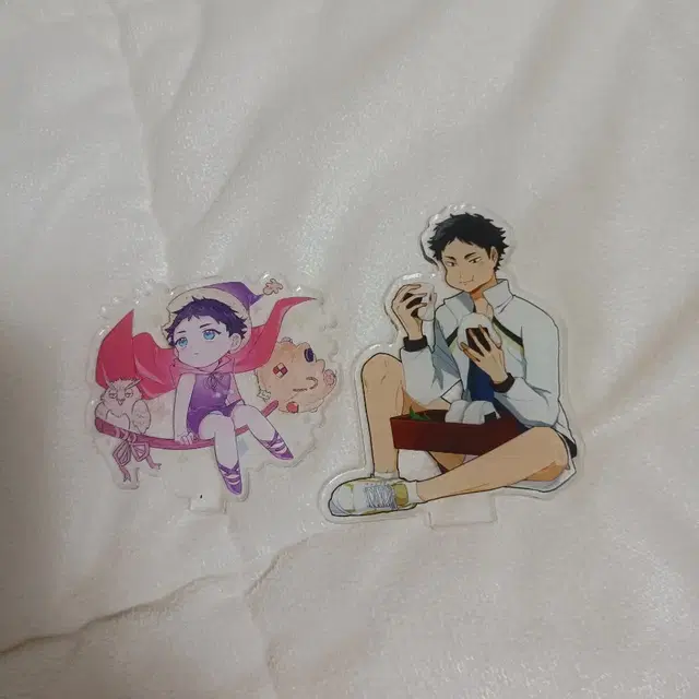 하이큐 아카아시 아크릴 스탠드 양도합니다