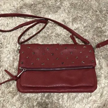 가죽풍 숄더백 빨간색 여성용 빨간색 보르도 별 스터드