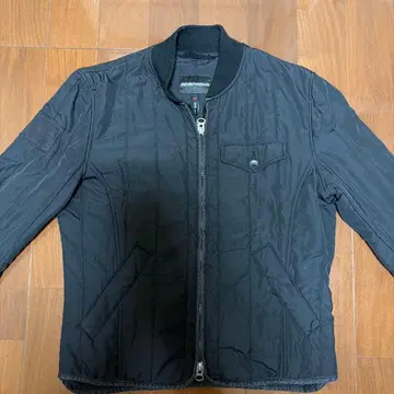 EMPORIO ARMANI 블랙 플라이트 자켓 L 사이즈