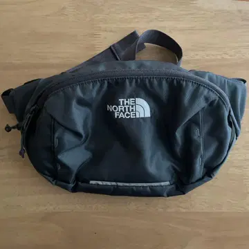 THE NORTH FACE 바디백 그레이