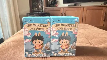 THE MONSTERS x ONE PIECE 피규어 2개 세트