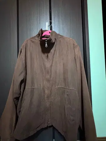 브라운 지퍼 달린 캐주얼 자켓