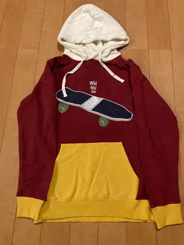 스케이트보드 디자인 후드티 aldies