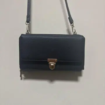 블랙 장지갑 지퍼 개폐식