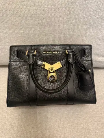 MICHAEL KORS 블랙 가죽 숄더백