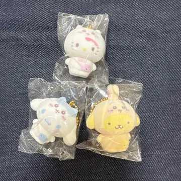 치이카와 산리오 콜라보 플로키 피규어 3점 묶음 판매