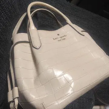 케이트 스페이드 덤플링 스몰 새첼 악어 엠보싱