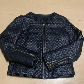 RoseBud 블랙 퀼팅 가죽 자켓 디자인