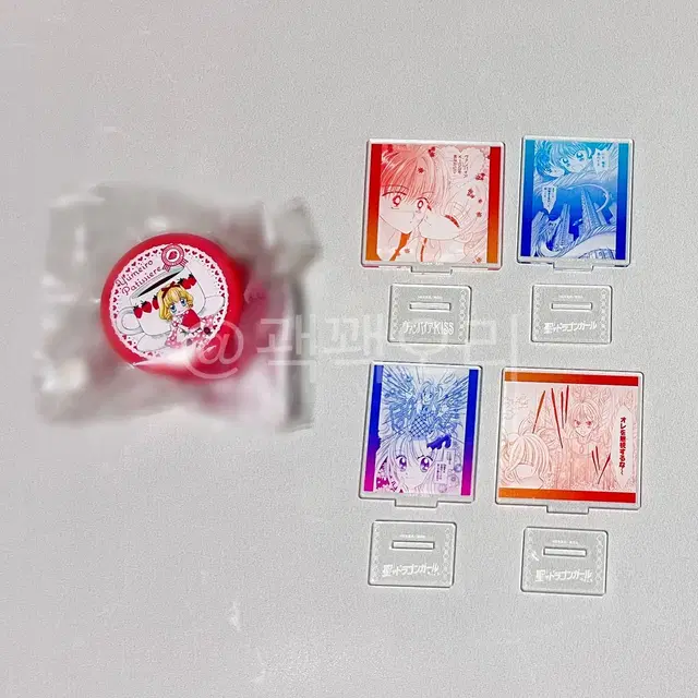 리본 70주년 팝업 바닐라 차 캔 미니 아크릴 스탠드 꿈빛파티시엘 꿈파