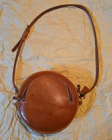 [ 즉시 구매 가능 ] HERZ 원형 숄더백